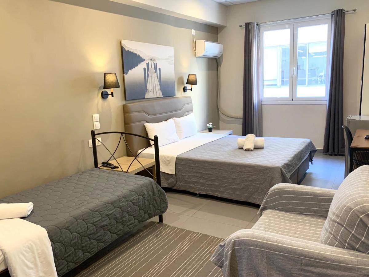 Achillion Hotel פיראוס מראה חיצוני תמונה